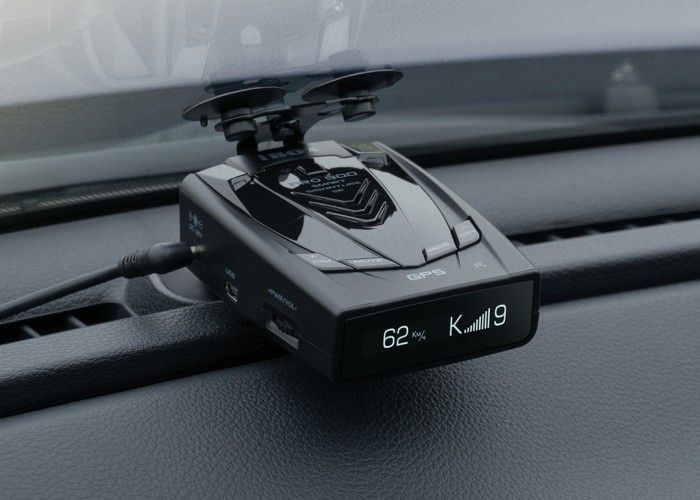 Сигнатурный радар-детектор iBox Pro 900 Smart Signature SE с GPS-модулем: лучший друг лихого водителя и не только!