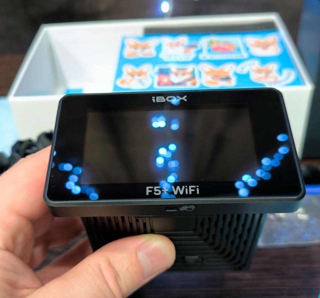 ИТОГИ МЕСЯЦА С iBOX F5 + Wi-Fi: ДВА В ОДНОМ, ЧТО БЫЛО НУЖНО